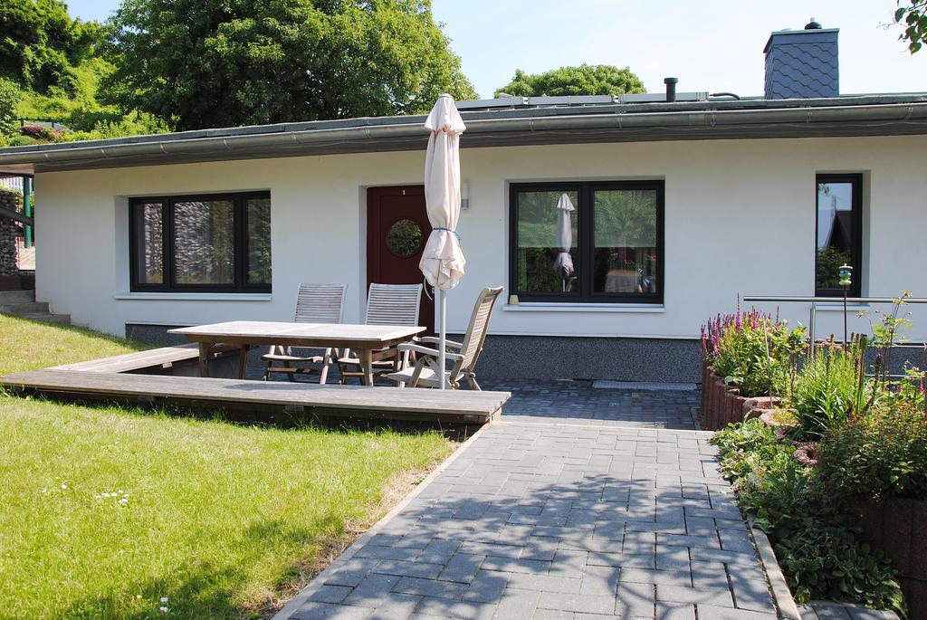 Ferienwohnung Direkt In Sassnitz Room photo