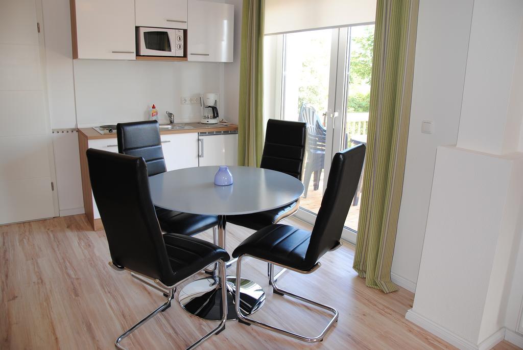 Ferienwohnung Direkt In Sassnitz Room photo